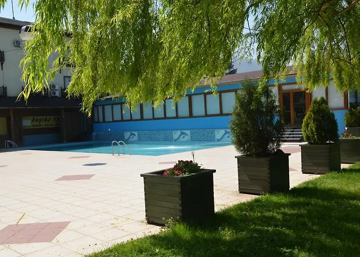 Talia & 4* ספנג'ה